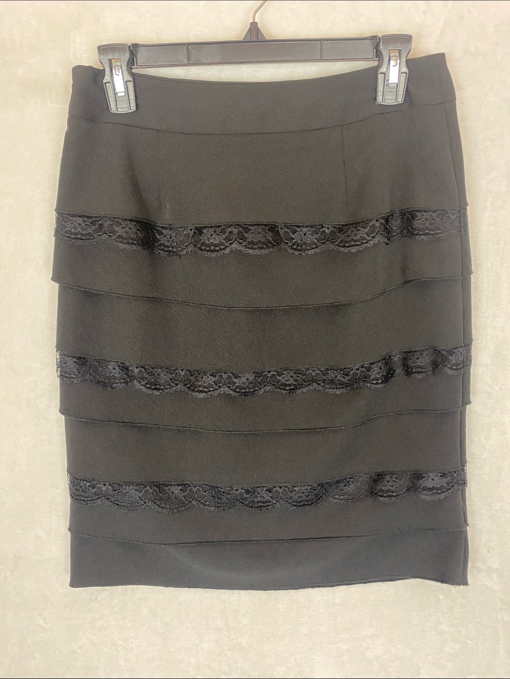 Dress Barn Black Lace-Trim Tiered Pencil Skirt size 4 Dark Romantic